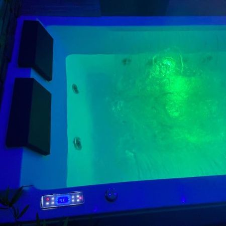 Lover Dose Spa Vierzon Exteriör bild
