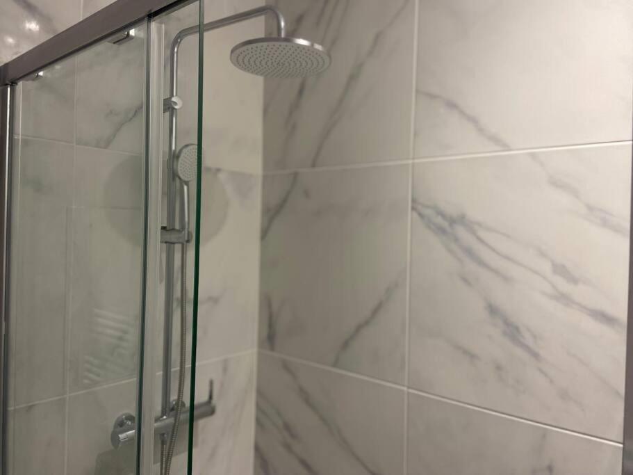 Lover Dose Spa Vierzon Exteriör bild