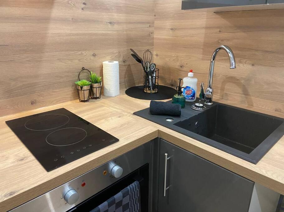 Lover Dose Spa Vierzon Exteriör bild